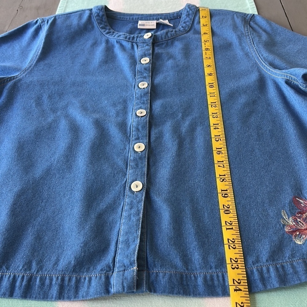 Vintage Koret City Blues Chambray Embroidered Beaded Palm Tree Button Down Top - Picture 10 of 11